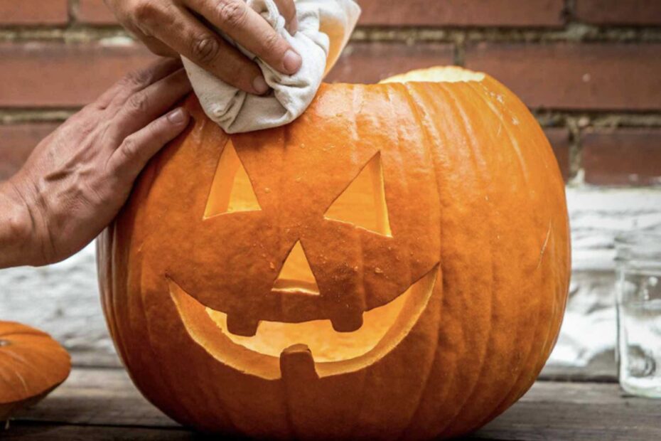 Cleaning Pumpkin Carving Ideas